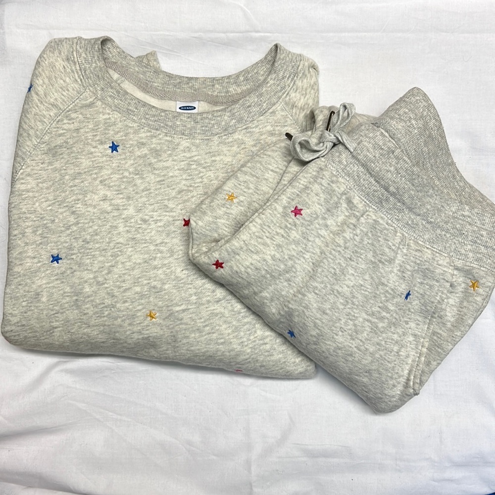 Super cozy star sweatsuit set